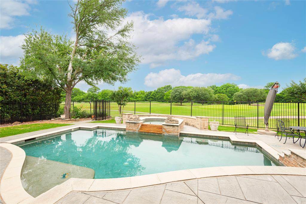807 Glen Rose Drive - Photo 1