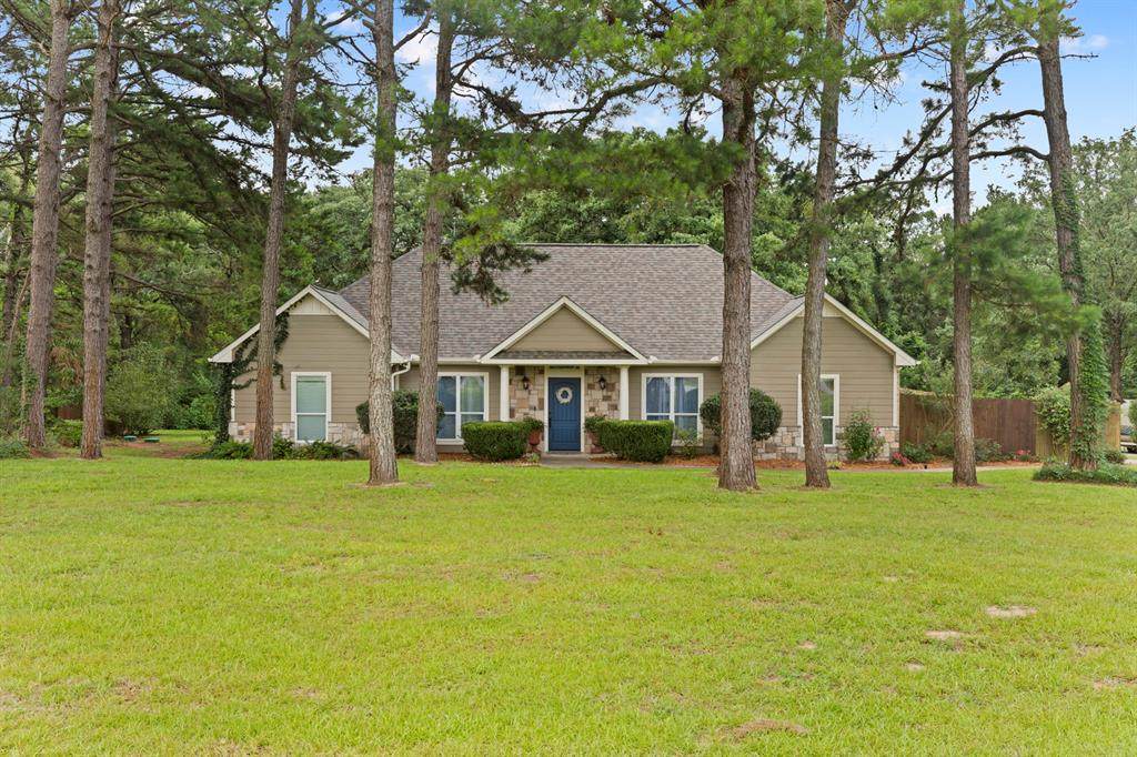 16702 Meadow Crest Drive - Photo 1