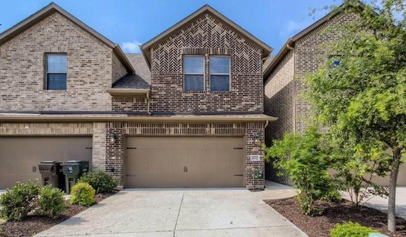 4552 Titus Circle - Photo 1