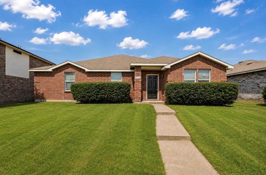 3015 Goldenrod Drive - Photo 1