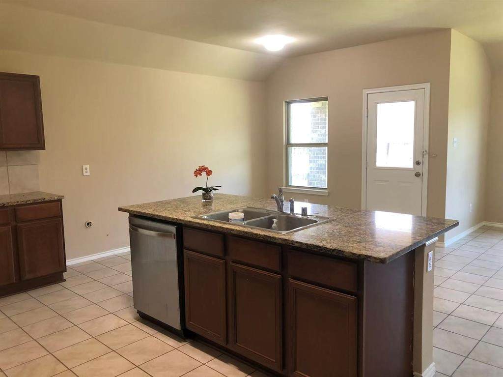 2760 Tanner Street - Photo 1