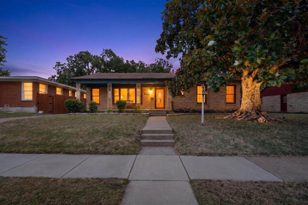 3017 Primrose Avenue - Photo 1