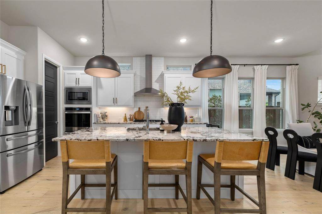 2262 Poppyvine Road - Photo 1