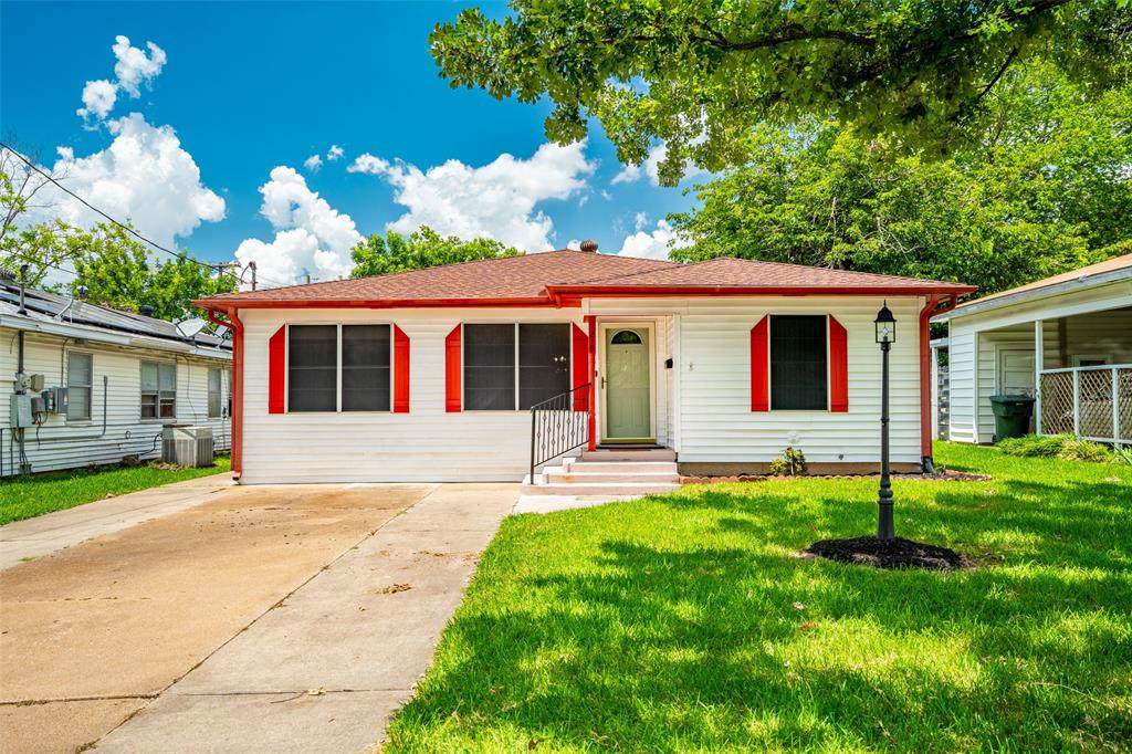 219 Wilson Avenue - Photo 1