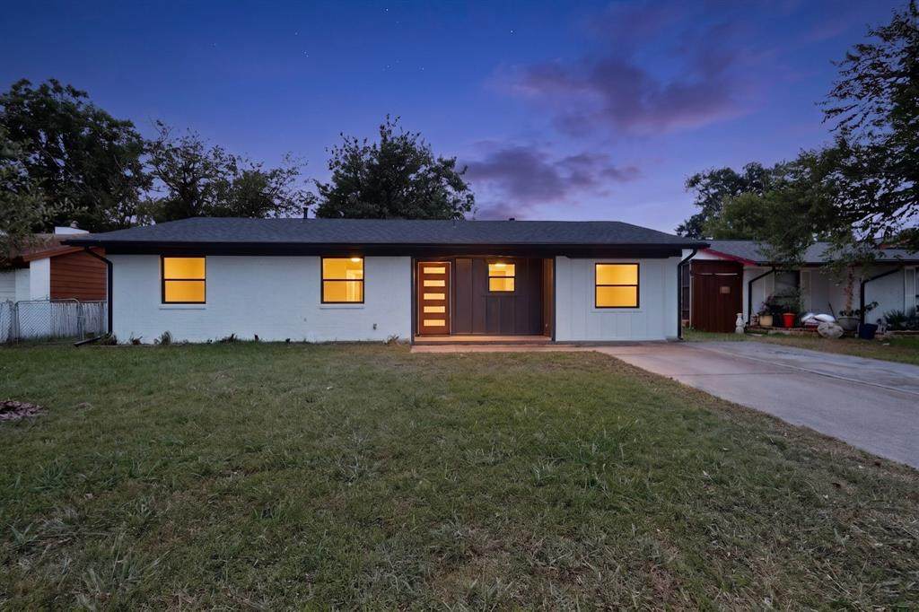 4819 Navajo Trail - Photo 1