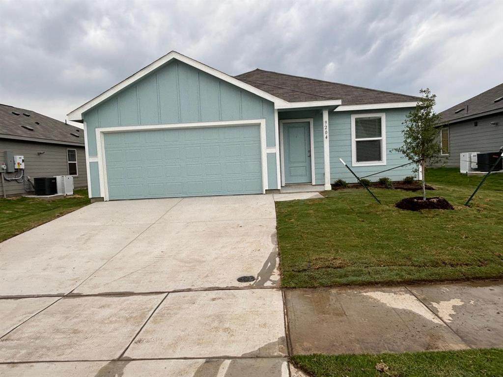9204 Schram Road - Photo 1