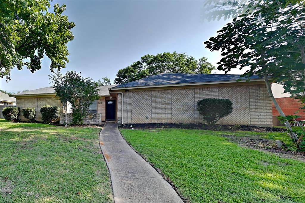 1325 Glyndon Drive - Photo 1