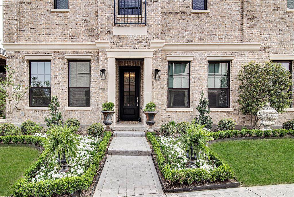 307 Sunset Lane - Photo 1