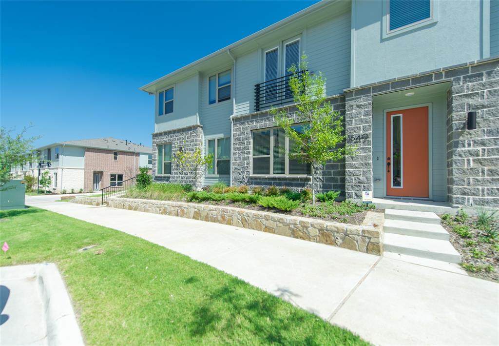 1540 Navasota Trail - Photo 1