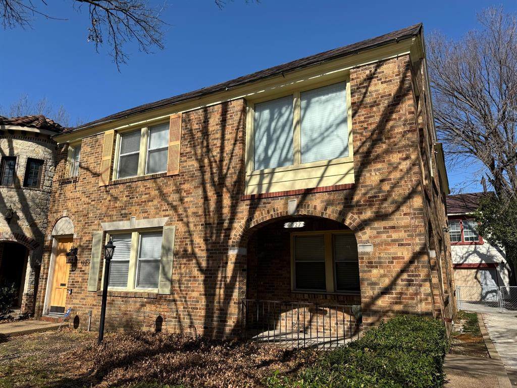 4027 Herschel Avenue - Photo 1