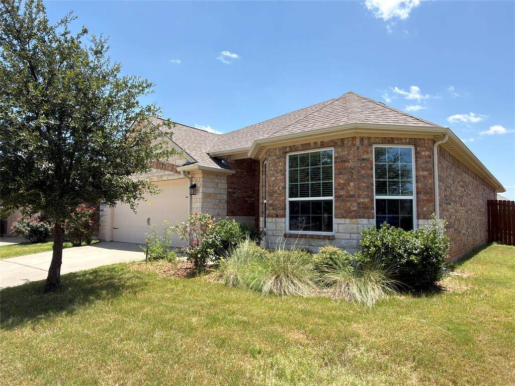 433 Winchester Drive - Photo 1