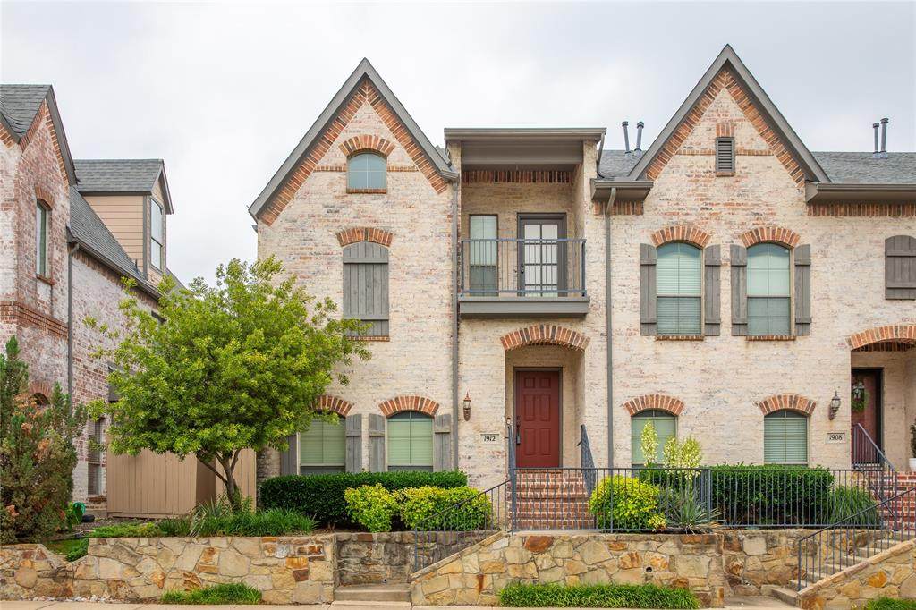 1912 Desoto Drive - Photo 1