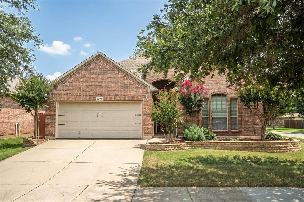 3200 Stonecrop Trail - Photo 1