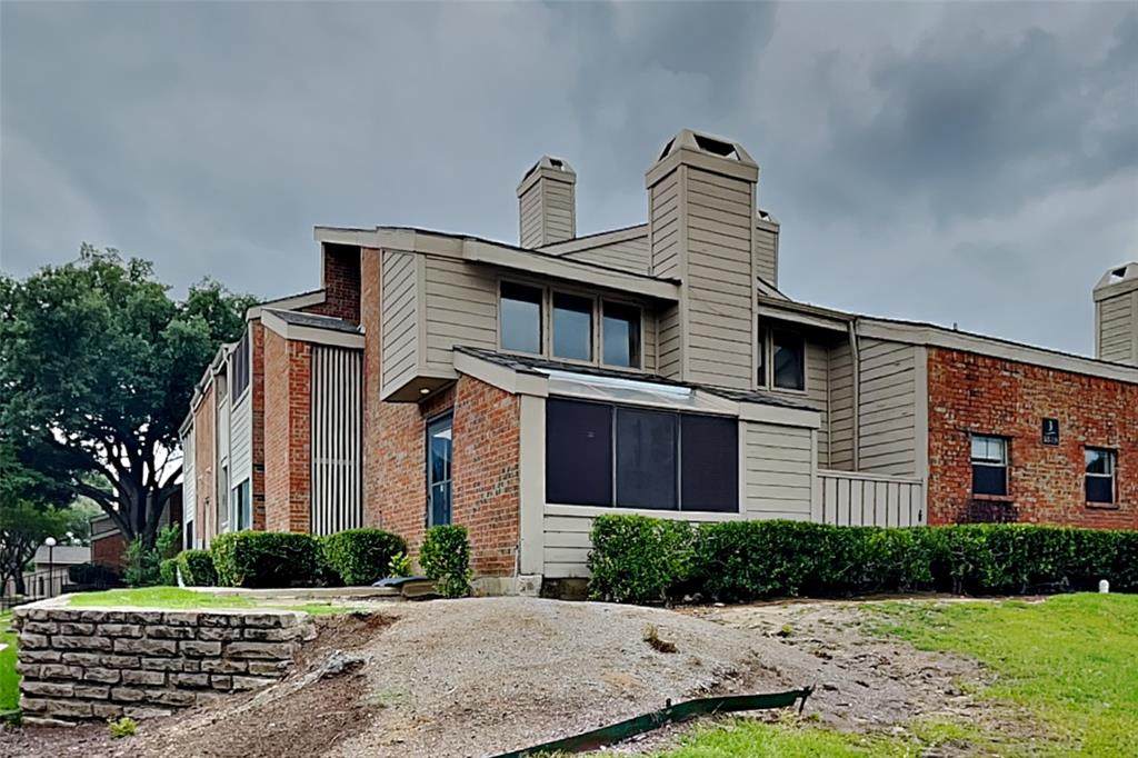 9600 Royal Lane - Photo 1