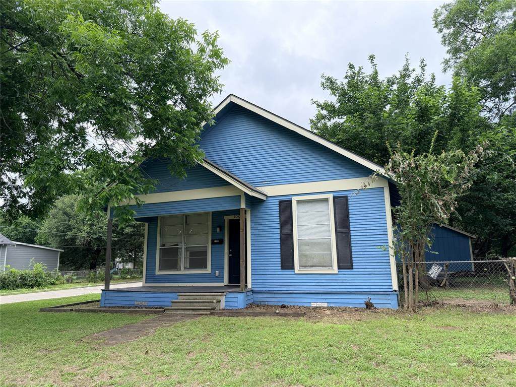 1000 20th Street - Photo 1