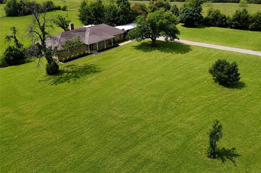 1334 Stark Road - Photo 1