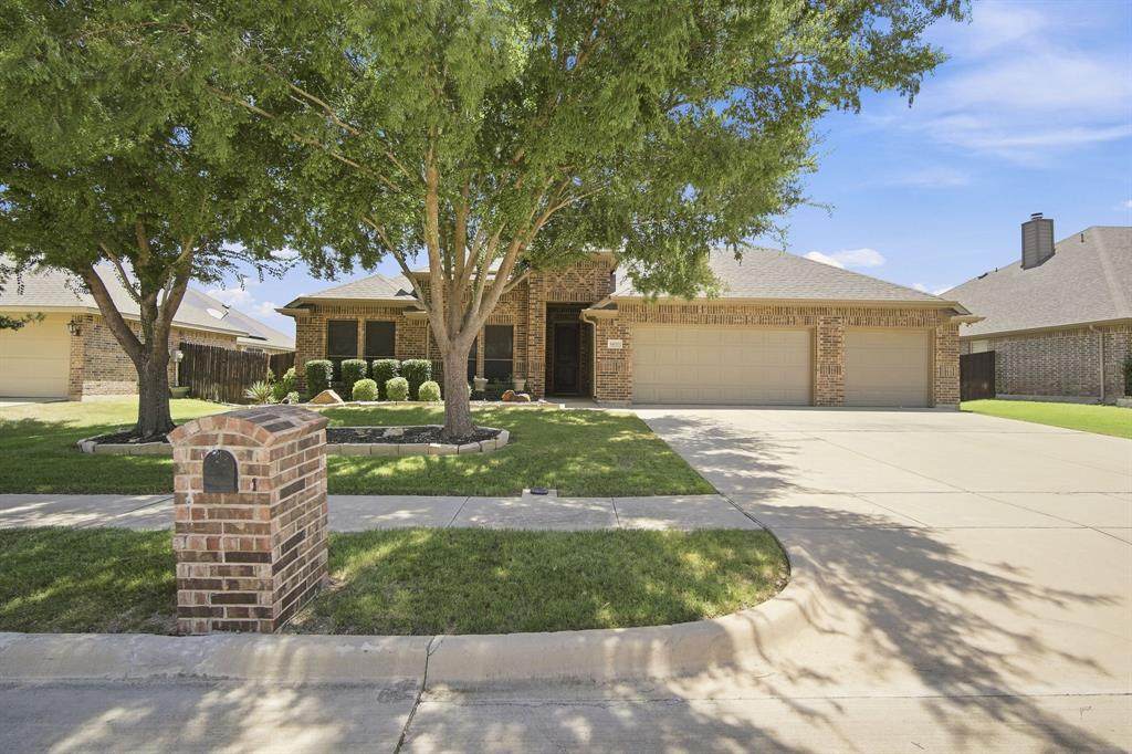 5610 Paradise Drive - Photo 1