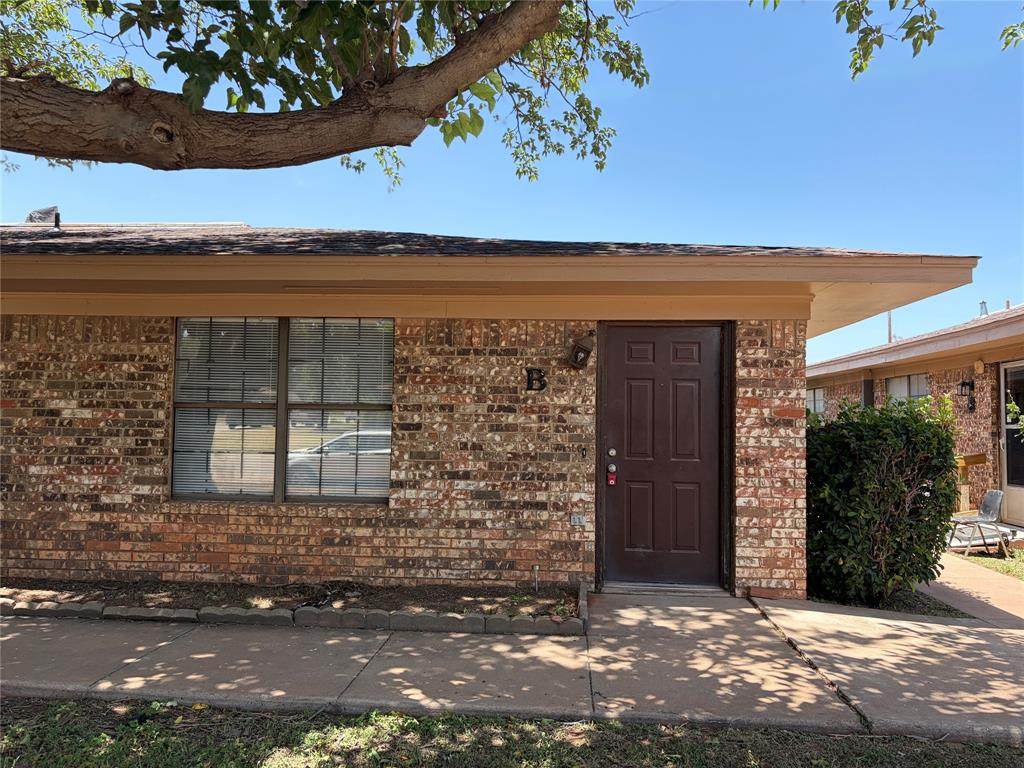 3442 State Street - Photo 1