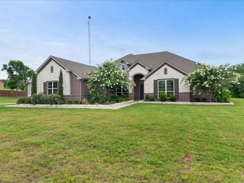 9182 County Road 466 - Photo 1