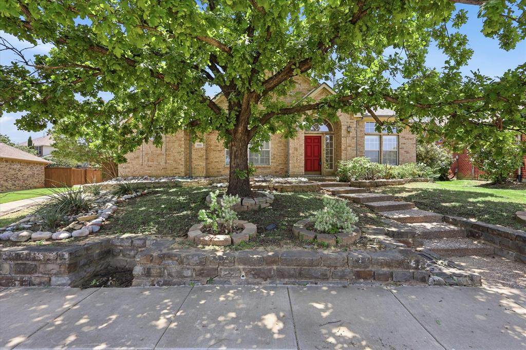 9325 Vista Circle - Photo 1