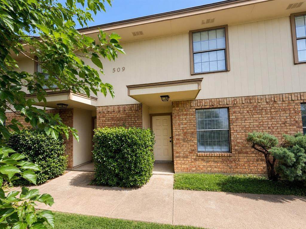 509 Beverly Street - Photo 1