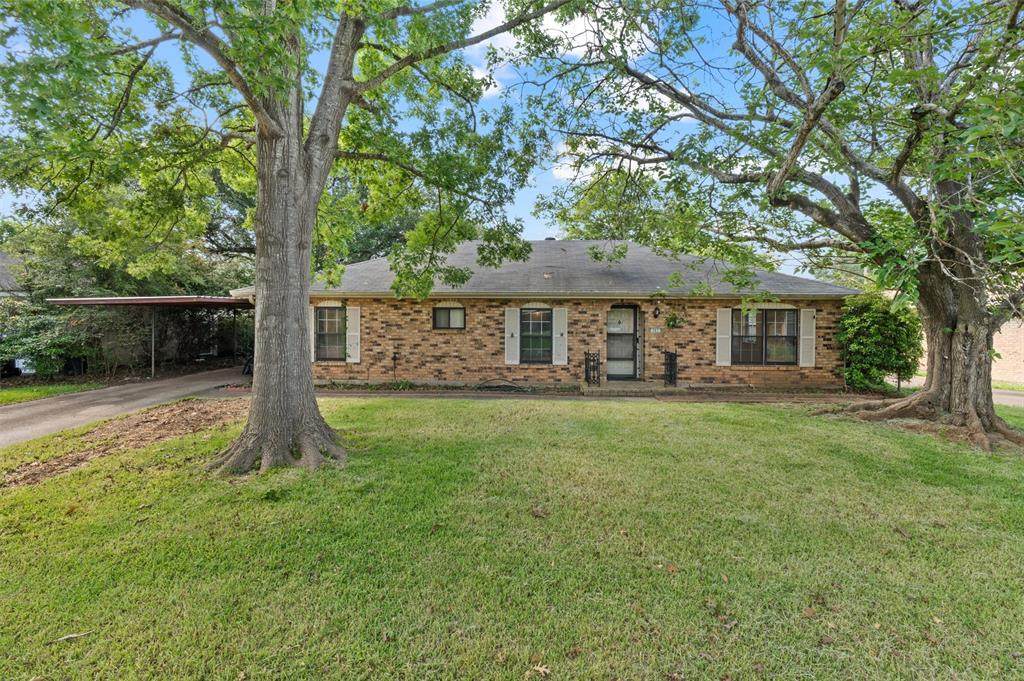 265 Suzanne Drive - Photo 1