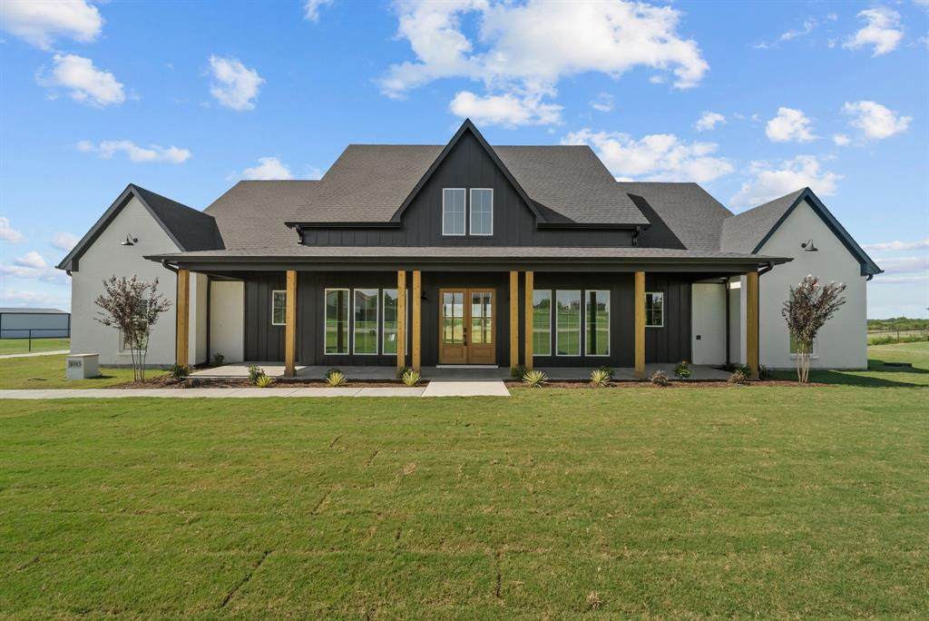 1015 Pilgrim Trail - Photo 1