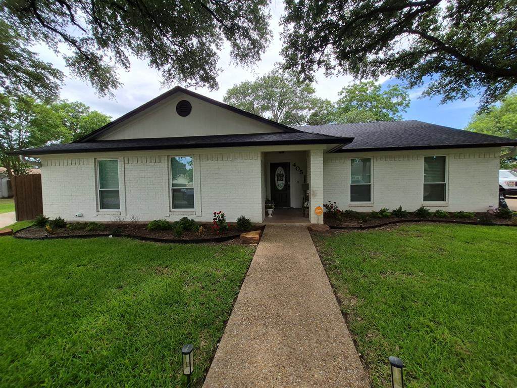405 Lindenwood Lane - Photo 1