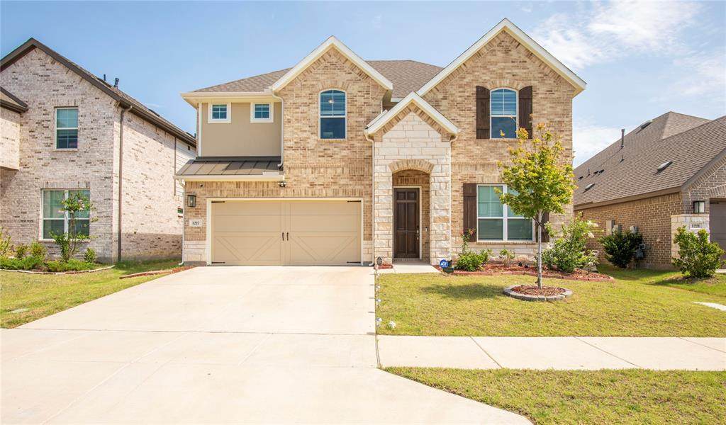 1217 Rosebay Drive - Photo 1