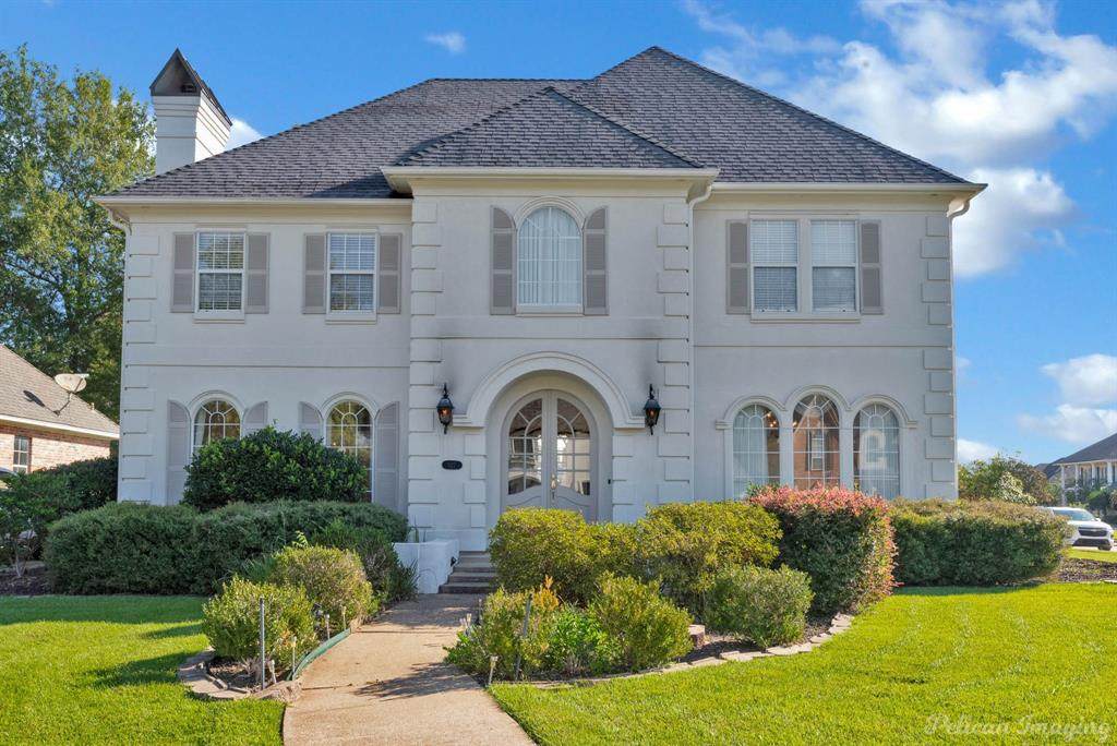 527 Canterbury Lane - Photo 1