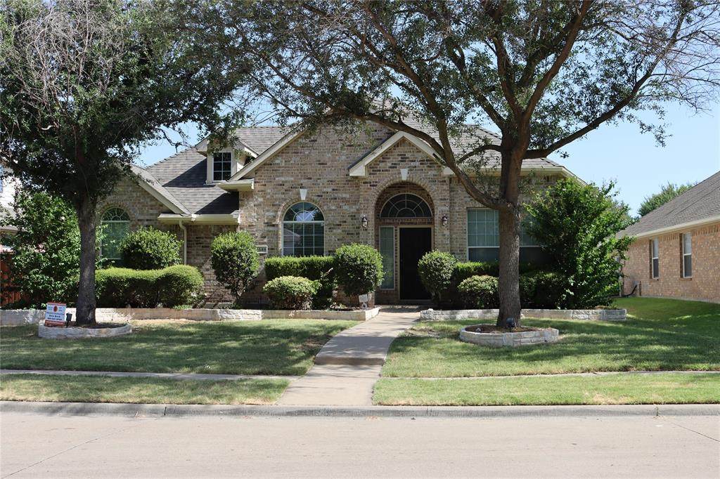 1548 Idlewild Drive - Photo 1