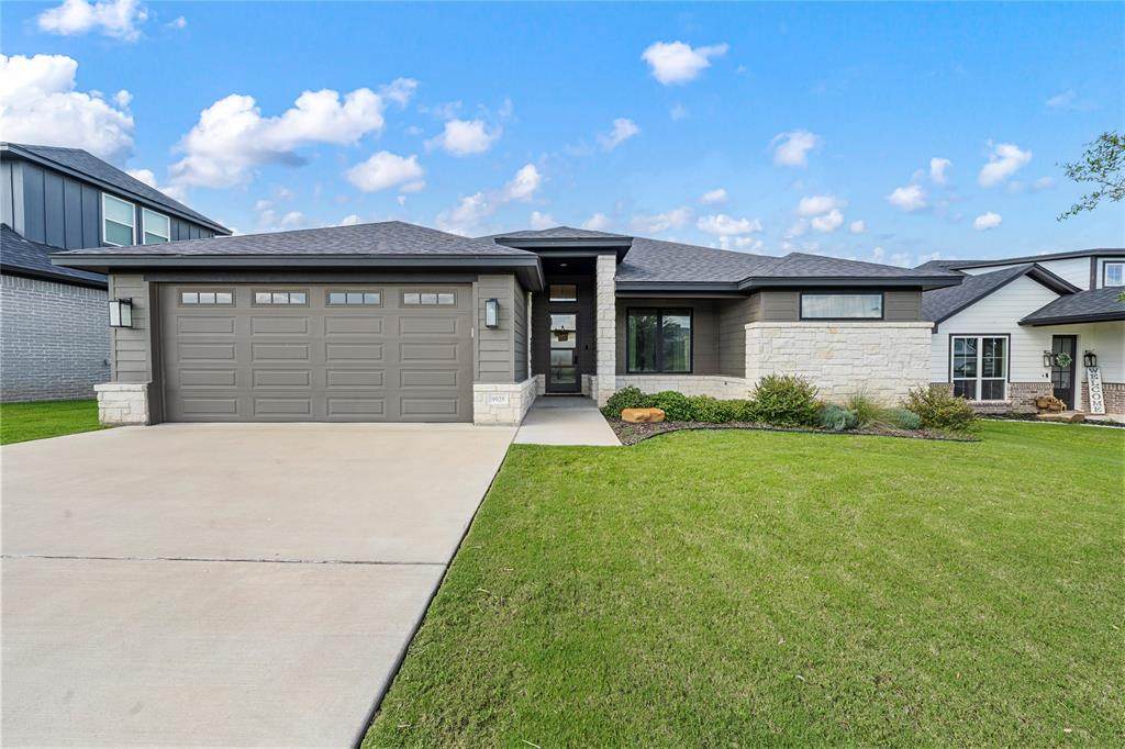 9925 Bridlewood Lane - Photo 1