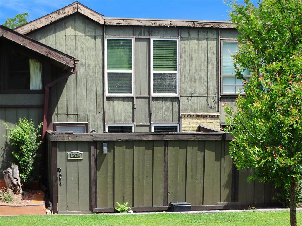 4628 Country Creek Drive - Photo 1