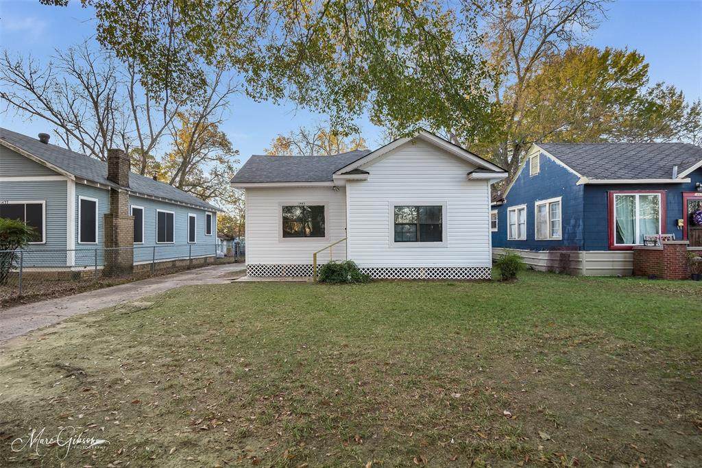 1443 Kirby Place - Photo 1