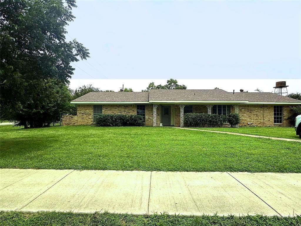 206 Main Street - Photo 1