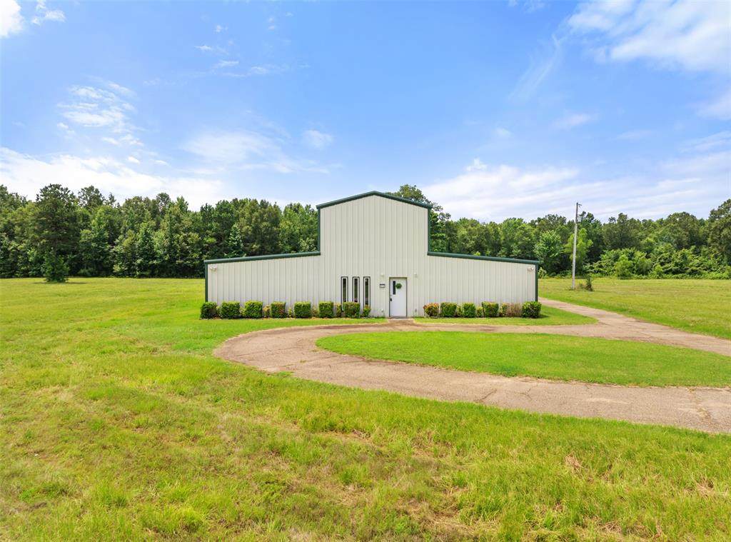 672 County Road 4960 - Photo 1