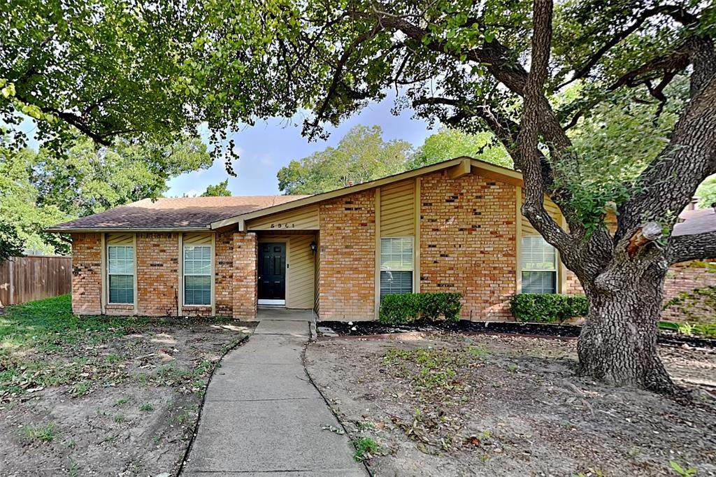 5901 Excalibur Drive - Photo 1