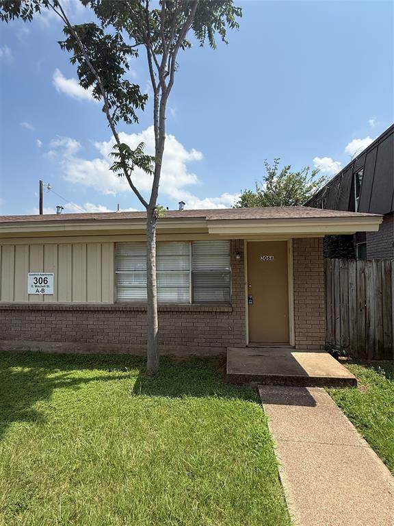 306 Mitchell Street - Photo 1