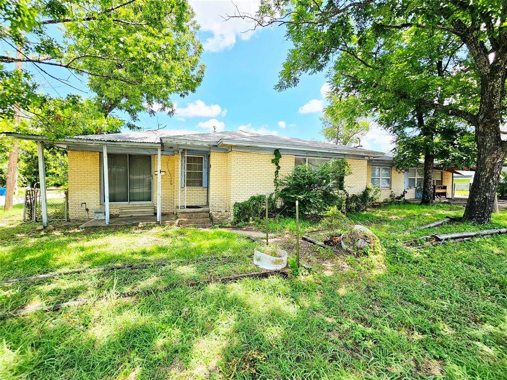 310 Milam Street - Photo 1