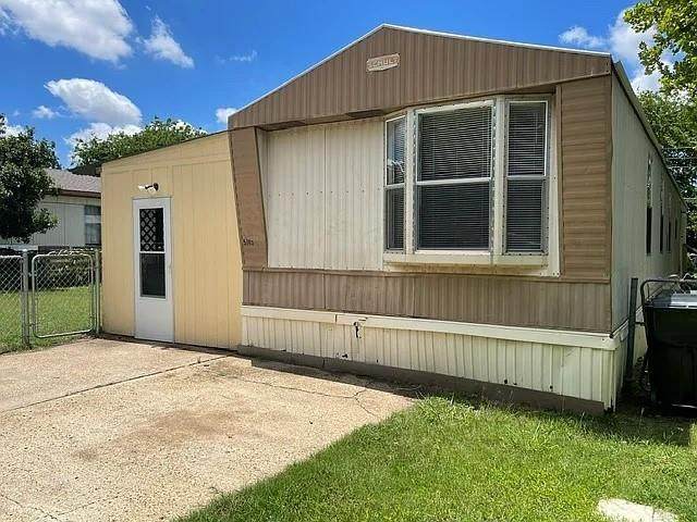 5785 Sheli Lane - Photo 1