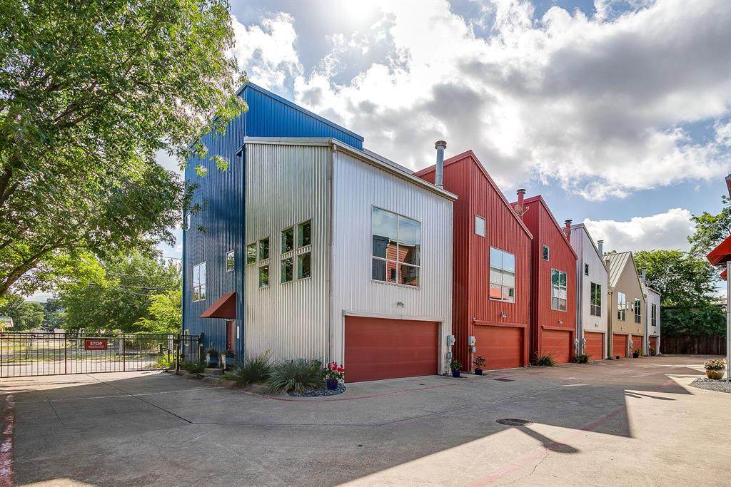 1429 Caddo Street - Photo 1
