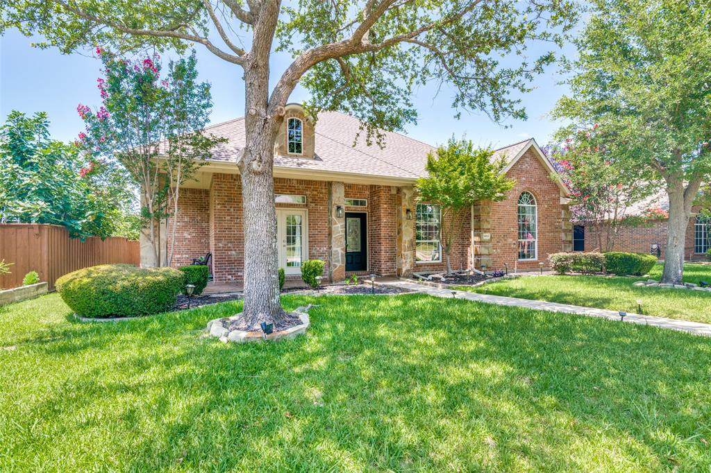 1453 Brittany Way - Photo 1
