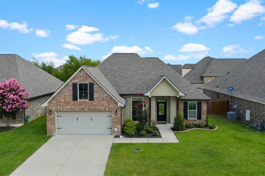 214 Apalachee Way - Photo 1