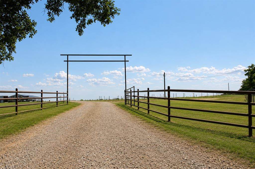 331 County Road 156A - Photo 1