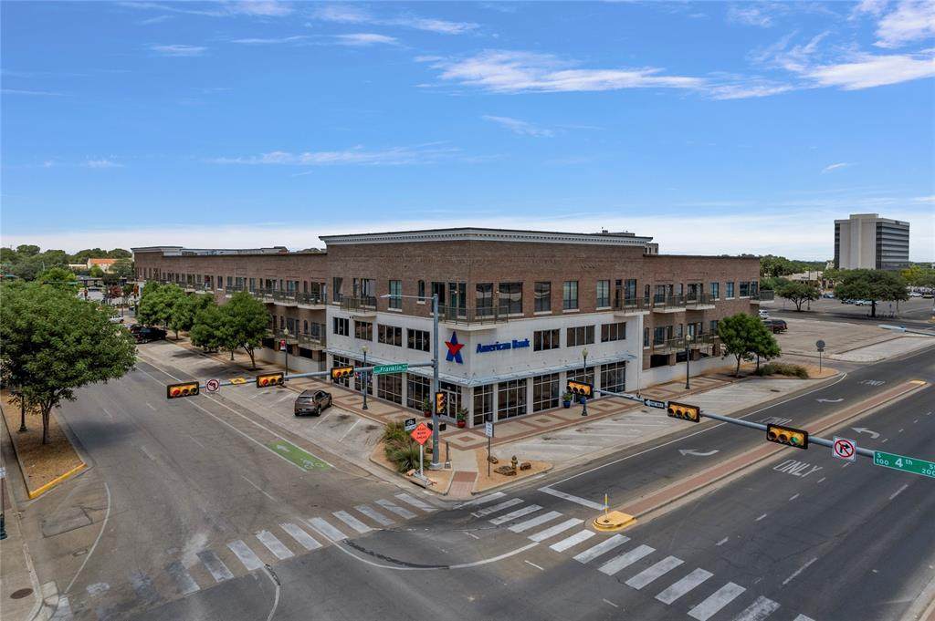 330 Austin Avenue - Photo 1