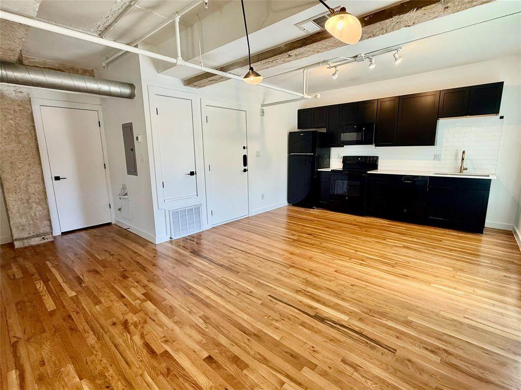 3721 Hall Street - Photo 1