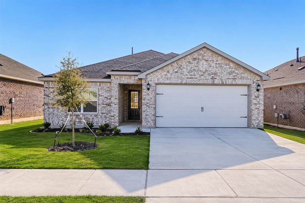 417 Gib Woodall Drive - Photo 1