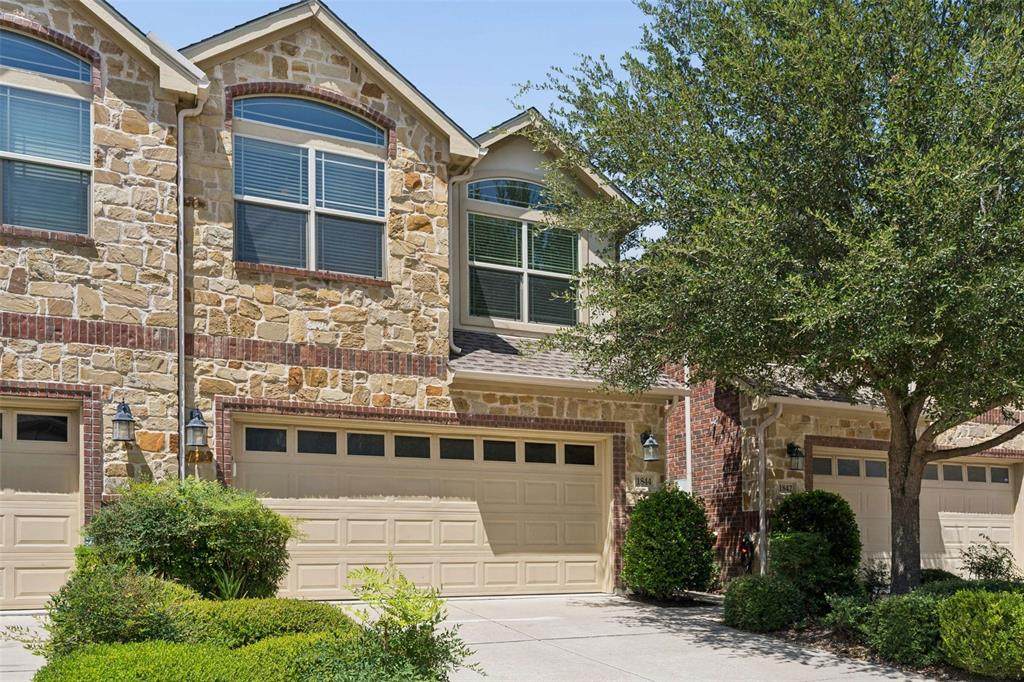 1844 Villa Drive - Photo 1