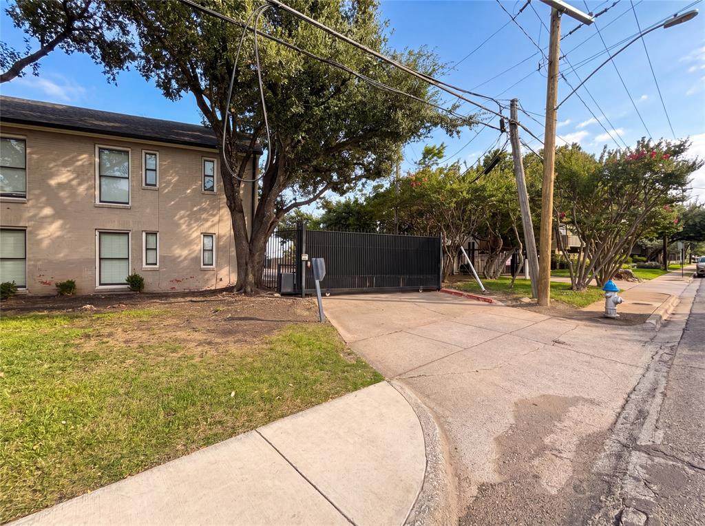 7734 Meadow Road - Photo 1