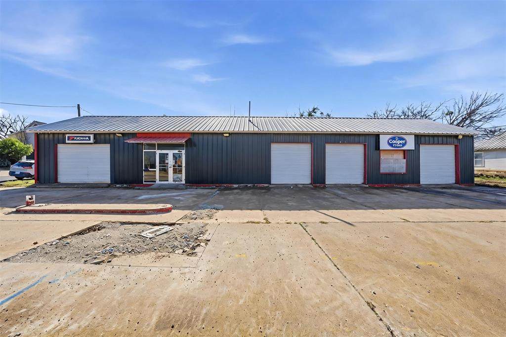 212 Main Street - Photo 1